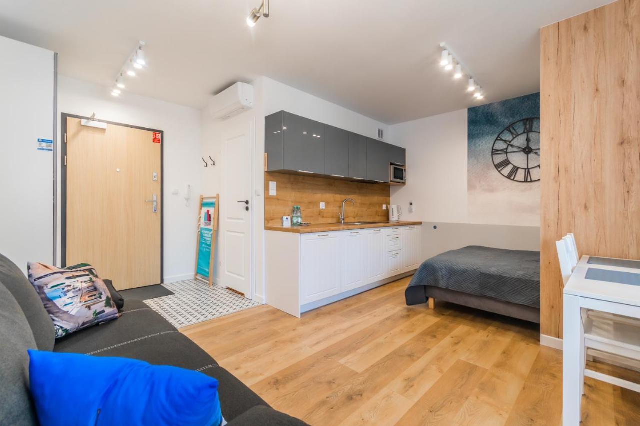 Apartamenty Mierzeja - Stegna Park Studio, 500 M Od Plazy ภายนอก รูปภาพ